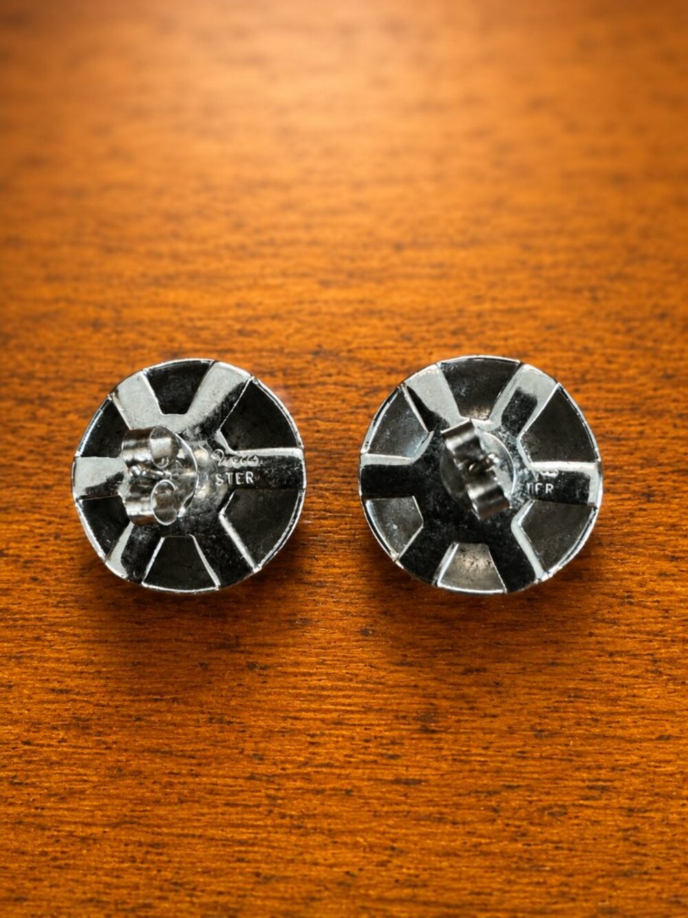 Vintage Wells Sterling Silver Geometric Post Earrings 20mm - Picture 3 of 5